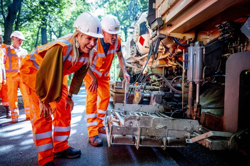 De circulair gebouwde snelweg van koningin Máxima