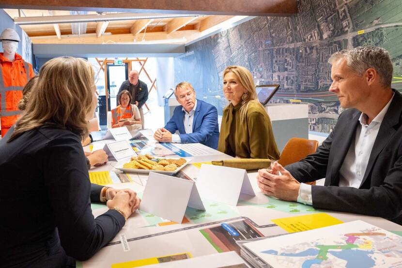 De koningin kreeg uitleg over circulair bouwen